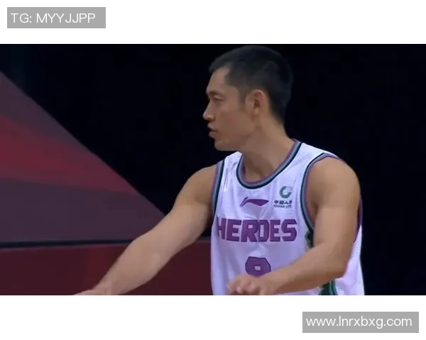 张庆鹏:从篮球场上的拼搏到人生舞台的辉煌转身