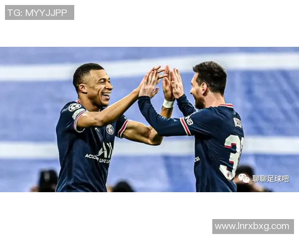 诺伊尔因重伤缺席本赛季拜仁迅速求助德赫亚补位